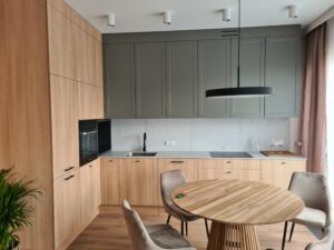 Meble na wymiar warszawa KARUZELA3